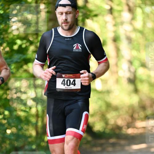 06.10.2024 - Bramfelder Halbmarathon 2024 Dr. Thomas Lammeyer http://msf.ph/oto/7336037 06.10.2024 10:07:47 Laufen 33, 404 meine-sportfotos.de
