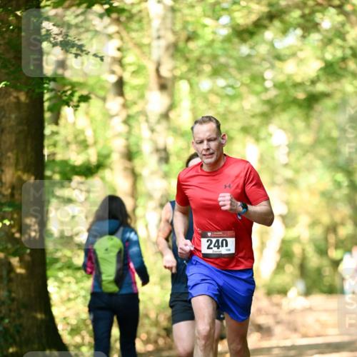 06.10.2024 - Bramfelder Halbmarathon 2024 Dr. Thomas Lammeyer http://msf.ph/oto/7336082 06.10.2024 10:08:30 Laufen 240, 106 meine-sportfotos.de