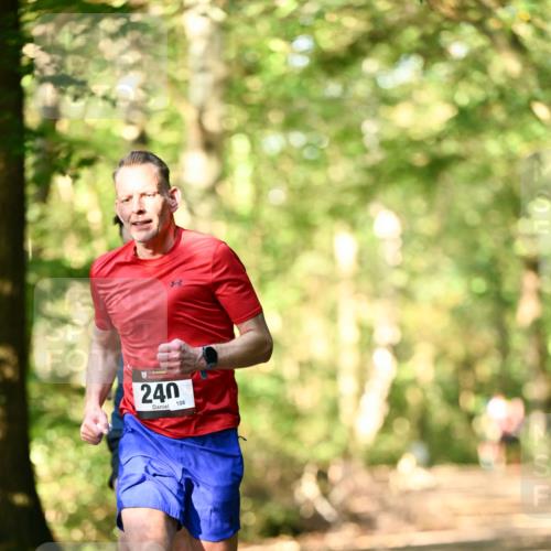 06.10.2024 - Bramfelder Halbmarathon 2024 Dr. Thomas Lammeyer http://msf.ph/oto/7336088 06.10.2024 10:08:31 Laufen 240, 106 meine-sportfotos.de