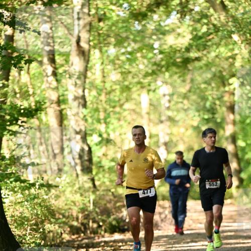 06.10.2024 - Bramfelder Halbmarathon 2024 Dr. Thomas Lammeyer http://msf.ph/oto/7336174 06.10.2024 10:10:16 Laufen 477, 552 meine-sportfotos.de