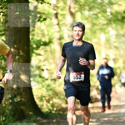 06.10.2024 - Bramfelder Halbmarathon 2024 Dr. Thomas Lammeyer http://msf.ph/oto/7336197 06.10.2024 10:10:19 Laufen 552 meine-sportfotos.de