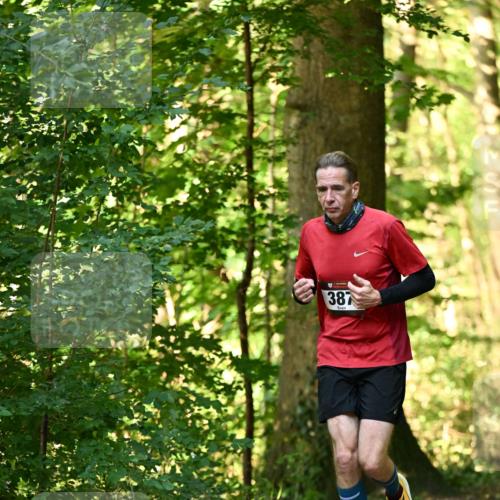 06.10.2024 - Bramfelder Halbmarathon 2024 Dr. Thomas Lammeyer http://msf.ph/oto/7336240 06.10.2024 10:11:37 Laufen 387 meine-sportfotos.de