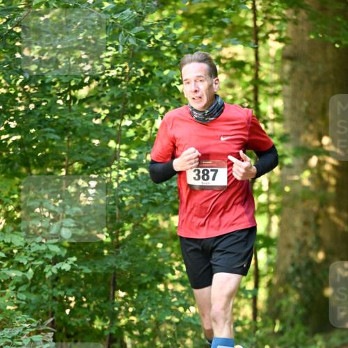 06.10.2024 - Bramfelder Halbmarathon 2024 Dr. Thomas Lammeyer http://msf.ph/oto/7336247 06.10.2024 10:11:38 Laufen 387 meine-sportfotos.de