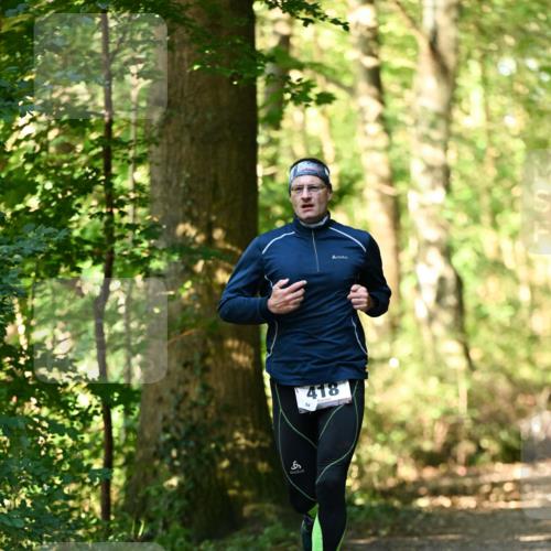 06.10.2024 - Bramfelder Halbmarathon 2024 Dr. Thomas Lammeyer http://msf.ph/oto/7336289 06.10.2024 10:11:56 Laufen 6, 418 meine-sportfotos.de