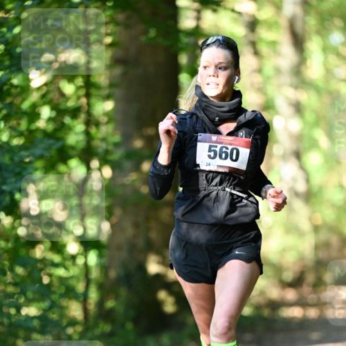 06.10.2024 - Bramfelder Halbmarathon 2024 Dr. Thomas Lammeyer http://msf.ph/oto/7336380 06.10.2024 10:12:45 Laufen 560, 24 meine-sportfotos.de