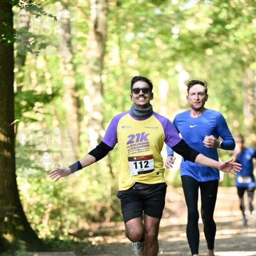 06.10.2024 - Bramfelder Halbmarathon 2024 Dr. Thomas Lammeyer http://msf.ph/oto/7336444 06.10.2024 10:13:53 Laufen 21, 112 meine-sportfotos.de