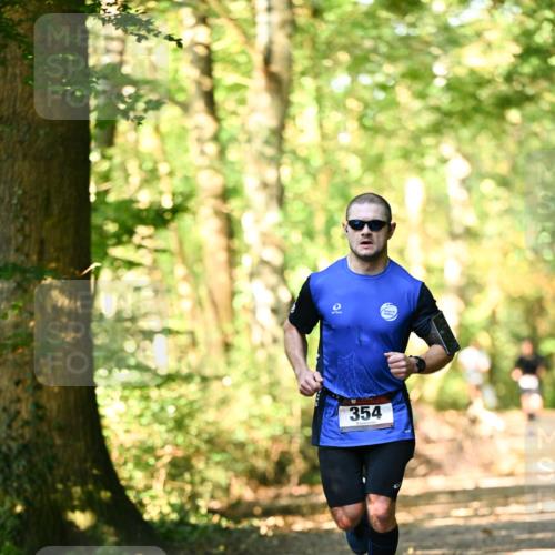 06.10.2024 - Bramfelder Halbmarathon 2024 Dr. Thomas Lammeyer http://msf.ph/oto/7336464 06.10.2024 10:13:59 Laufen 354 meine-sportfotos.de