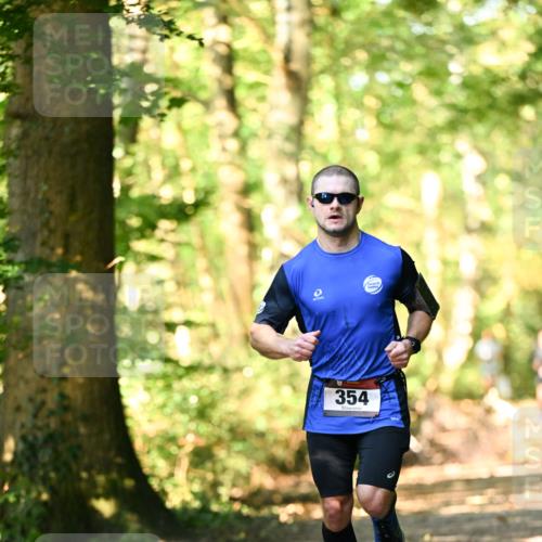 06.10.2024 - Bramfelder Halbmarathon 2024 Dr. Thomas Lammeyer http://msf.ph/oto/7336467 06.10.2024 10:13:59 Laufen 354 meine-sportfotos.de