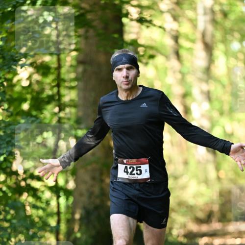 06.10.2024 - Bramfelder Halbmarathon 2024 Dr. Thomas Lammeyer http://msf.ph/oto/7336489 06.10.2024 10:14:18 Laufen 425 meine-sportfotos.de