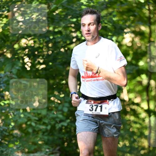 06.10.2024 - Bramfelder Halbmarathon 2024 Dr. Thomas Lammeyer http://msf.ph/oto/7336513 06.10.2024 10:14:26 Laufen 3, 371 meine-sportfotos.de