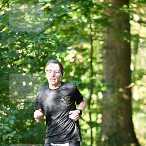 06.10.2024 - Bramfelder Halbmarathon 2024 Dr. Thomas Lammeyer http://msf.ph/oto/7336539 06.10.2024 10:14:33 Laufen  meine-sportfotos.de