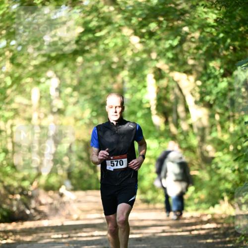 06.10.2024 - Bramfelder Halbmarathon 2024 Dr. Thomas Lammeyer http://msf.ph/oto/7336575 06.10.2024 10:15:14 Laufen 570 meine-sportfotos.de