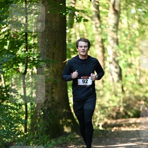 06.10.2024 - Bramfelder Halbmarathon 2024 Dr. Thomas Lammeyer http://msf.ph/oto/7336590 06.10.2024 10:15:50 Laufen 92 meine-sportfotos.de