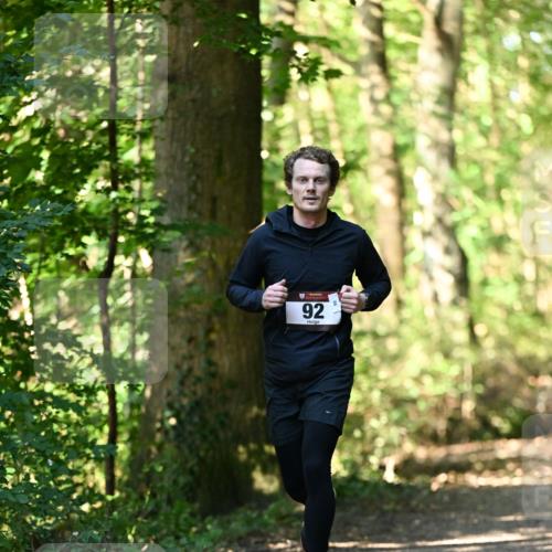 06.10.2024 - Bramfelder Halbmarathon 2024 Dr. Thomas Lammeyer http://msf.ph/oto/7336591 06.10.2024 10:15:50 Laufen 92 meine-sportfotos.de