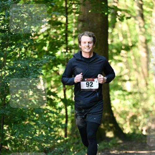 06.10.2024 - Bramfelder Halbmarathon 2024 Dr. Thomas Lammeyer http://msf.ph/oto/7336596 06.10.2024 10:15:51 Laufen 92 meine-sportfotos.de