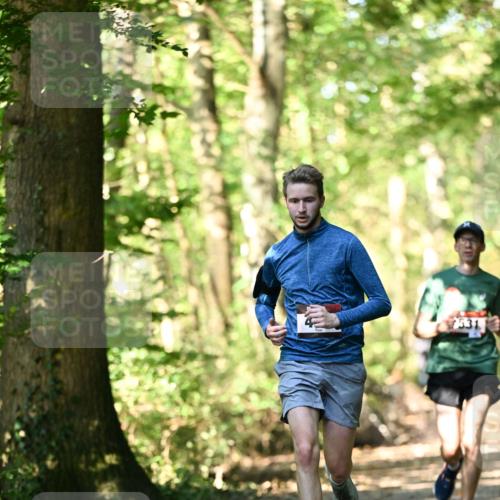 06.10.2024 - Bramfelder Halbmarathon 2024 Dr. Thomas Lammeyer http://msf.ph/oto/7336607 06.10.2024 10:15:56 Laufen 7531 meine-sportfotos.de
