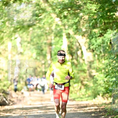 06.10.2024 - Bramfelder Halbmarathon 2024 Dr. Thomas Lammeyer http://msf.ph/oto/7336643 06.10.2024 10:16:13 Laufen 358 meine-sportfotos.de
