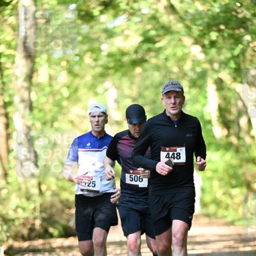 06.10.2024 - Bramfelder Halbmarathon 2024 Dr. Thomas Lammeyer http://msf.ph/oto/7336678 06.10.2024 10:16:24 Laufen 25, 506, 111, 448, 32 meine-sportfotos.de