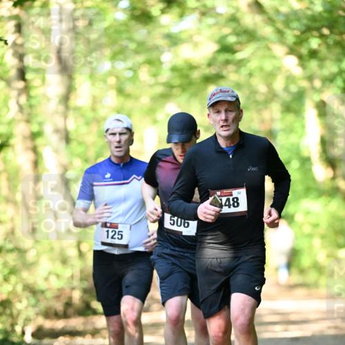 06.10.2024 - Bramfelder Halbmarathon 2024 Dr. Thomas Lammeyer http://msf.ph/oto/7336682 06.10.2024 10:16:24 Laufen 125, 506, 32, 48 meine-sportfotos.de