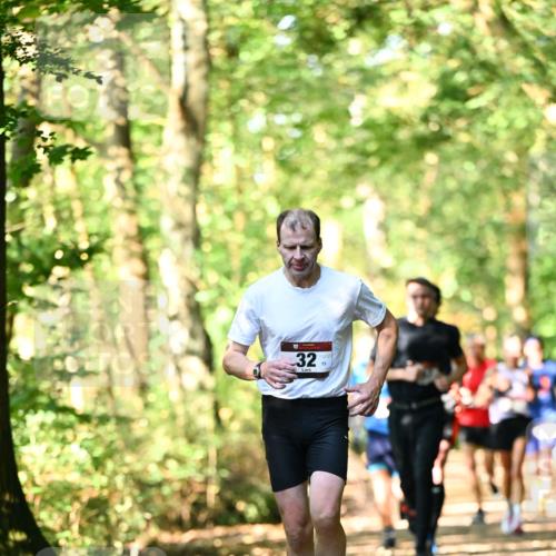 06.10.2024 - Bramfelder Halbmarathon 2024 Dr. Thomas Lammeyer http://msf.ph/oto/7336723 06.10.2024 10:16:38 Laufen 32, 73 meine-sportfotos.de