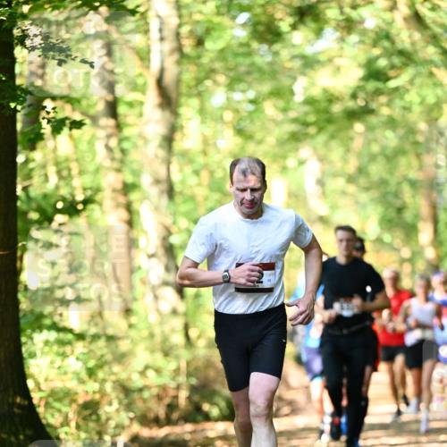 06.10.2024 - Bramfelder Halbmarathon 2024 Dr. Thomas Lammeyer http://msf.ph/oto/7336724 06.10.2024 10:16:38 Laufen  meine-sportfotos.de