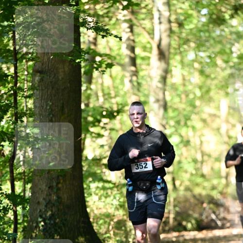06.10.2024 - Bramfelder Halbmarathon 2024 Dr. Thomas Lammeyer http://msf.ph/oto/7336788 06.10.2024 10:17:09 Laufen 352 meine-sportfotos.de