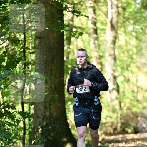 06.10.2024 - Bramfelder Halbmarathon 2024 Dr. Thomas Lammeyer http://msf.ph/oto/7336792 06.10.2024 10:17:10 Laufen 352 meine-sportfotos.de