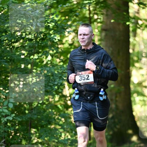 06.10.2024 - Bramfelder Halbmarathon 2024 Dr. Thomas Lammeyer http://msf.ph/oto/7336803 06.10.2024 10:17:11 Laufen 352 meine-sportfotos.de
