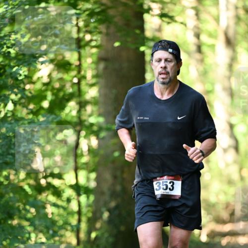 06.10.2024 - Bramfelder Halbmarathon 2024 Dr. Thomas Lammeyer http://msf.ph/oto/7336821 06.10.2024 10:17:14 Laufen 2002, 353 meine-sportfotos.de
