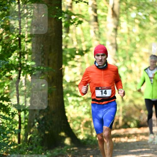06.10.2024 - Bramfelder Halbmarathon 2024 Dr. Thomas Lammeyer http://msf.ph/oto/7336831 06.10.2024 10:17:20 Laufen 14 meine-sportfotos.de