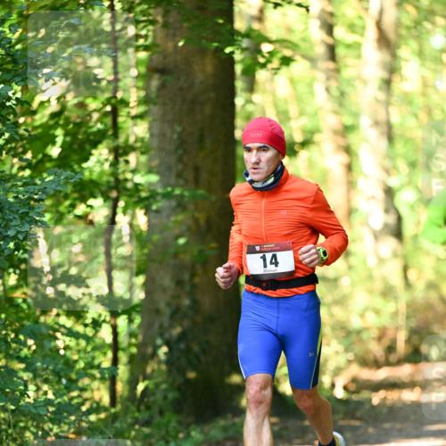 06.10.2024 - Bramfelder Halbmarathon 2024 Dr. Thomas Lammeyer http://msf.ph/oto/7336834 06.10.2024 10:17:20 Laufen 14 meine-sportfotos.de