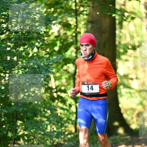 06.10.2024 - Bramfelder Halbmarathon 2024 Dr. Thomas Lammeyer http://msf.ph/oto/7336838 06.10.2024 10:17:20 Laufen 14 meine-sportfotos.de