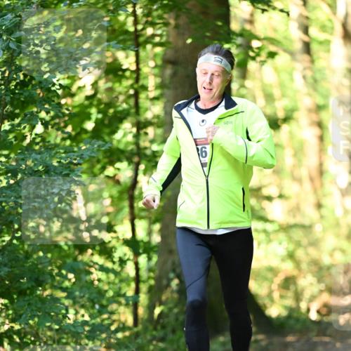 06.10.2024 - Bramfelder Halbmarathon 2024 Dr. Thomas Lammeyer http://msf.ph/oto/7336856 06.10.2024 10:17:23 Laufen 16 meine-sportfotos.de