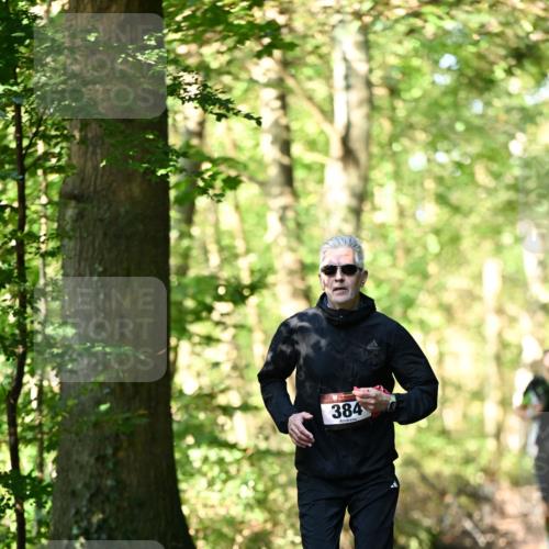 06.10.2024 - Bramfelder Halbmarathon 2024 Dr. Thomas Lammeyer http://msf.ph/oto/7336882 06.10.2024 10:17:39 Laufen 384 meine-sportfotos.de