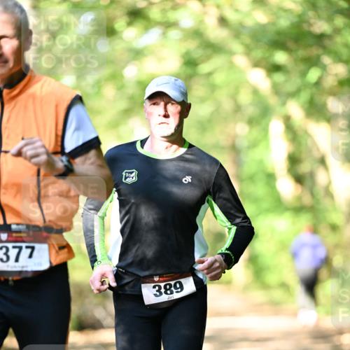 06.10.2024 - Bramfelder Halbmarathon 2024 Dr. Thomas Lammeyer http://msf.ph/oto/7336915 06.10.2024 10:17:50 Laufen 377, 389 meine-sportfotos.de
