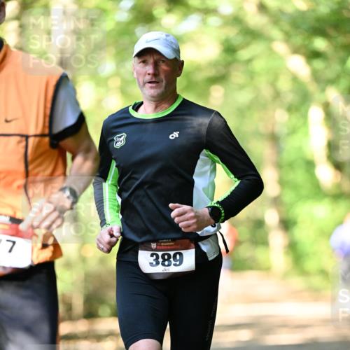 06.10.2024 - Bramfelder Halbmarathon 2024 Dr. Thomas Lammeyer http://msf.ph/oto/7336917 06.10.2024 10:17:50 Laufen 33, 389 meine-sportfotos.de