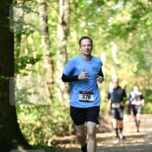 06.10.2024 - Bramfelder Halbmarathon 2024 Dr. Thomas Lammeyer http://msf.ph/oto/7336988 06.10.2024 10:18:31 Laufen 376 meine-sportfotos.de