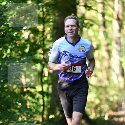 06.10.2024 - Bramfelder Halbmarathon 2024 Dr. Thomas Lammeyer http://msf.ph/oto/7337062 06.10.2024 10:18:58 Laufen 36, 2010, 200 meine-sportfotos.de