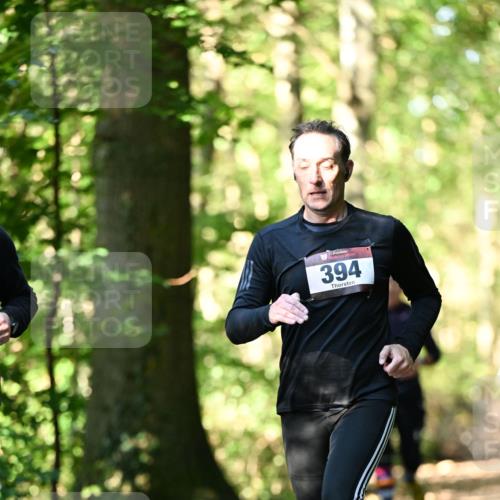 06.10.2024 - Bramfelder Halbmarathon 2024 Dr. Thomas Lammeyer http://msf.ph/oto/7337106 06.10.2024 10:19:38 Laufen 394 meine-sportfotos.de