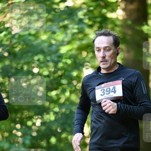 06.10.2024 - Bramfelder Halbmarathon 2024 Dr. Thomas Lammeyer http://msf.ph/oto/7337115 06.10.2024 10:19:39 Laufen 394 meine-sportfotos.de