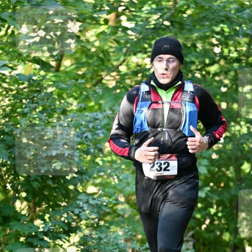 06.10.2024 - Bramfelder Halbmarathon 2024 Dr. Thomas Lammeyer http://msf.ph/oto/7337153 06.10.2024 10:19:50 Laufen 232, 3 meine-sportfotos.de