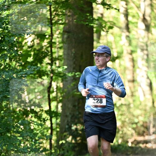 06.10.2024 - Bramfelder Halbmarathon 2024 Dr. Thomas Lammeyer http://msf.ph/oto/7337179 06.10.2024 10:20:08 Laufen 228 meine-sportfotos.de
