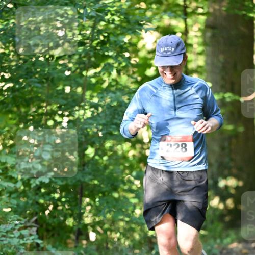 06.10.2024 - Bramfelder Halbmarathon 2024 Dr. Thomas Lammeyer http://msf.ph/oto/7337187 06.10.2024 10:20:09 Laufen 1630, 28 meine-sportfotos.de
