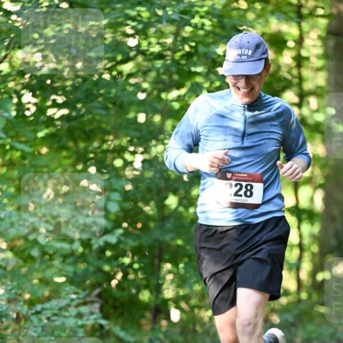 06.10.2024 - Bramfelder Halbmarathon 2024 Dr. Thomas Lammeyer http://msf.ph/oto/7337189 06.10.2024 10:20:10 Laufen 1630, 28 meine-sportfotos.de