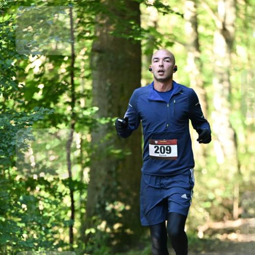 06.10.2024 - Bramfelder Halbmarathon 2024 Dr. Thomas Lammeyer http://msf.ph/oto/7337217 06.10.2024 10:20:16 Laufen 209 meine-sportfotos.de