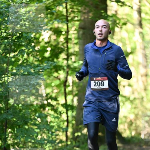 06.10.2024 - Bramfelder Halbmarathon 2024 Dr. Thomas Lammeyer http://msf.ph/oto/7337220 06.10.2024 10:20:17 Laufen 209 meine-sportfotos.de
