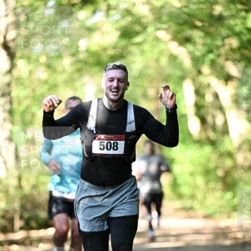 06.10.2024 - Bramfelder Halbmarathon 2024 Dr. Thomas Lammeyer http://msf.ph/oto/7337321 06.10.2024 10:20:54 Laufen 33, 508 meine-sportfotos.de