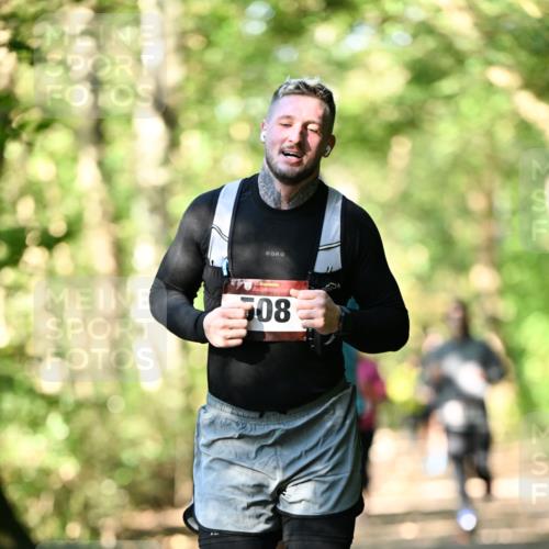 06.10.2024 - Bramfelder Halbmarathon 2024 Dr. Thomas Lammeyer http://msf.ph/oto/7337327 06.10.2024 10:20:55 Laufen 08 meine-sportfotos.de