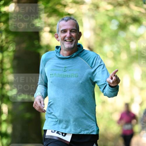 06.10.2024 - Bramfelder Halbmarathon 2024 Dr. Thomas Lammeyer http://msf.ph/oto/7337336 06.10.2024 10:20:57 Laufen  meine-sportfotos.de