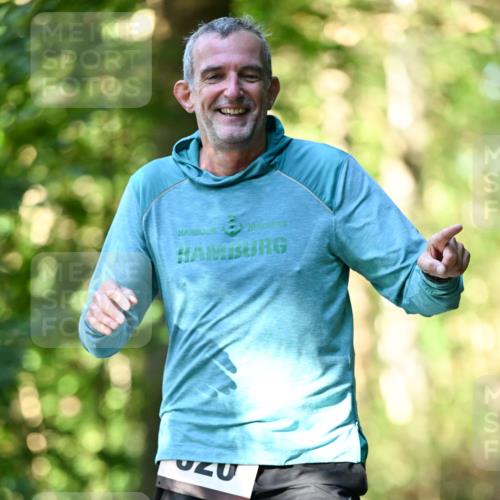 06.10.2024 - Bramfelder Halbmarathon 2024 Dr. Thomas Lammeyer http://msf.ph/oto/7337338 06.10.2024 10:20:58 Laufen  meine-sportfotos.de